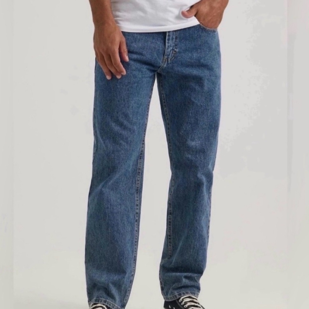 Lee Relaxed Fit Straight Leg Blue 35 X 32 NWT